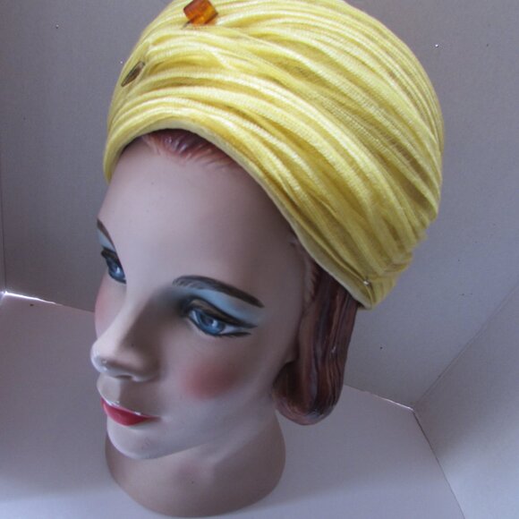 Vintage 1960 Era Bubble Hat Lemon Yellow main image 8